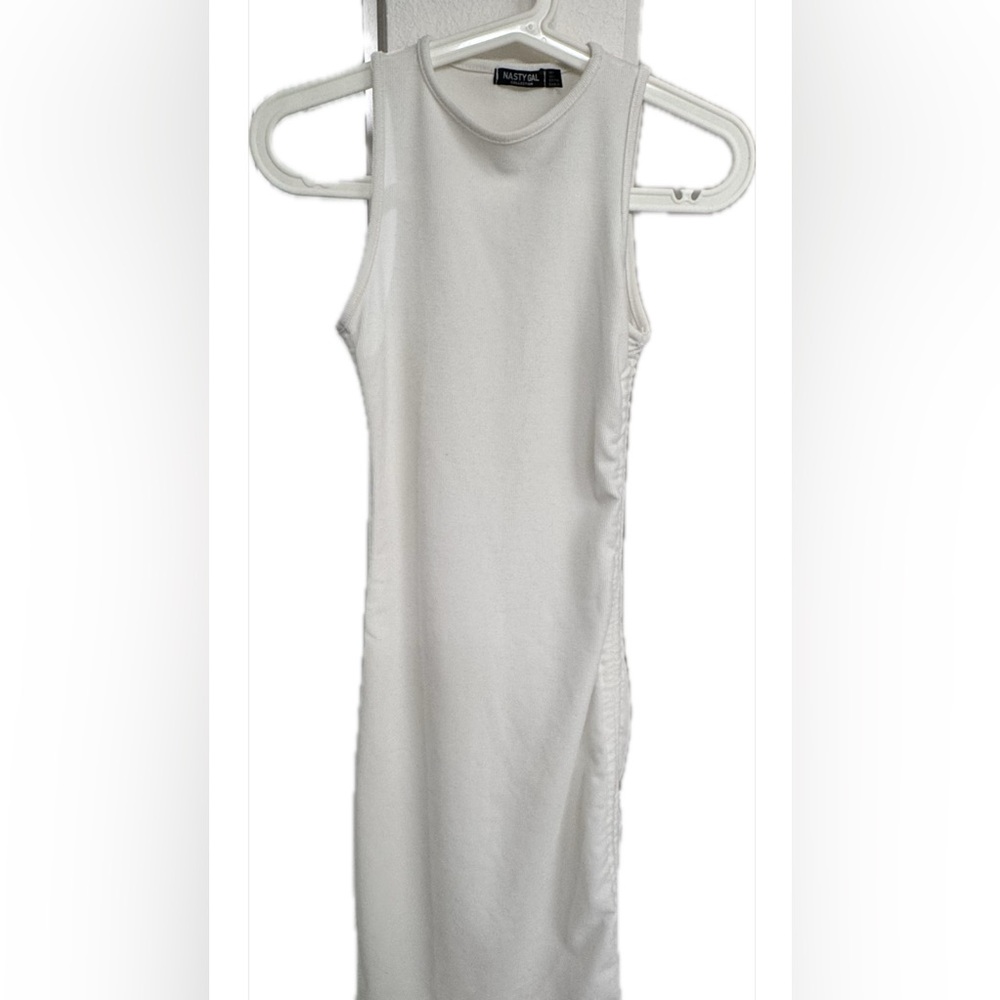 White Sleeveless Dress